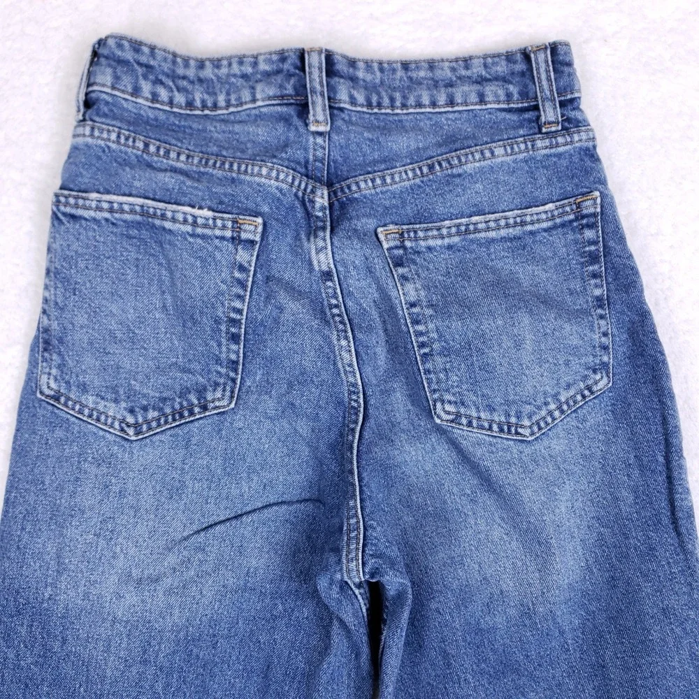 H&M‎ Divided Womens High Waist Straight Leg Blue Jeans Button Fly Raw Hem Size 4